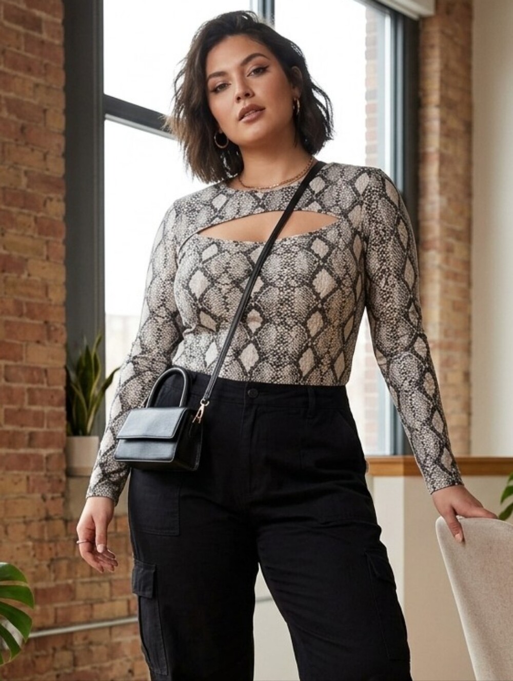 Caution To The Wind Y2K Snake Print Top Size Medium